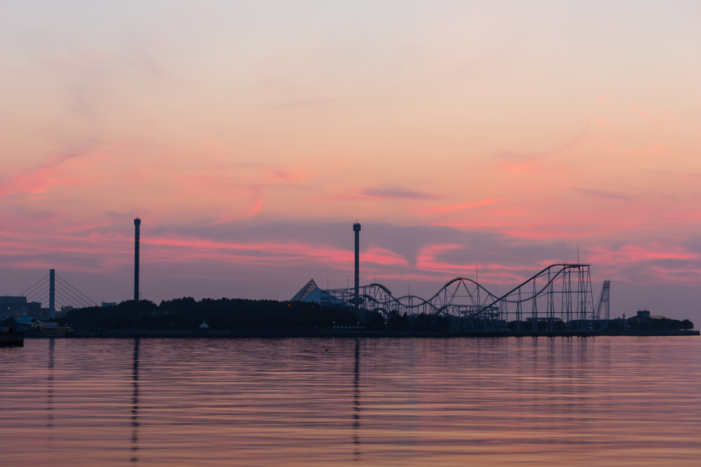 夜明けの八景島
