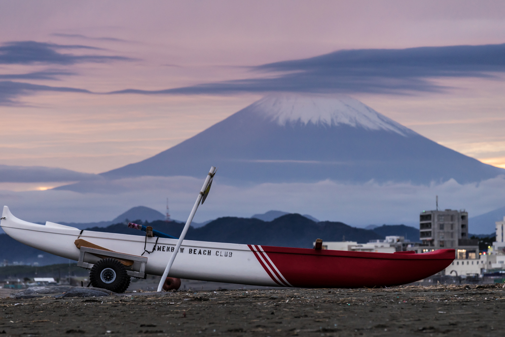 茅ヶ崎ヘッドランドからの富士山