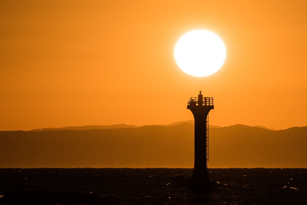 裕次郎灯台　日没