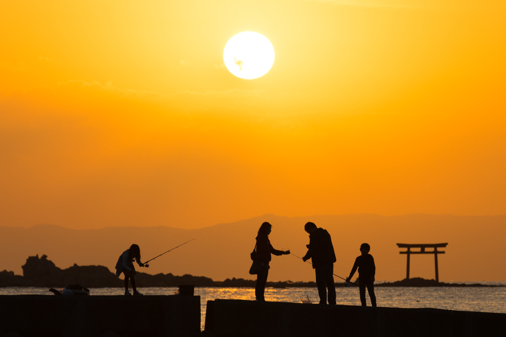 森戸海岸　夕日