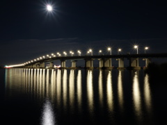 夜の琵琶湖大橋1