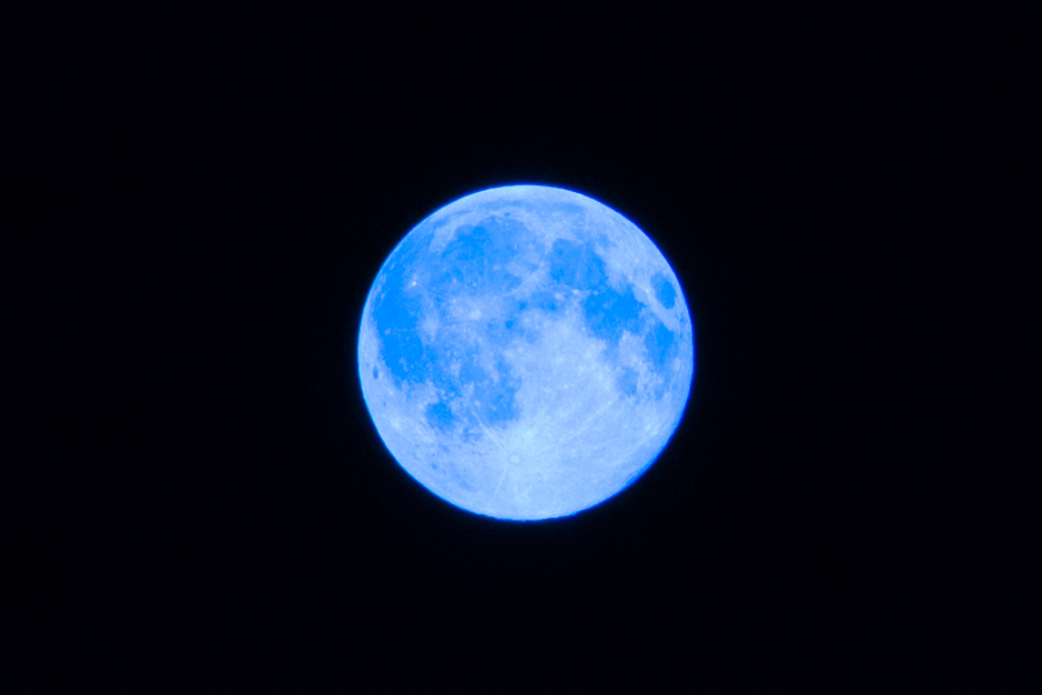 BLUE MOON