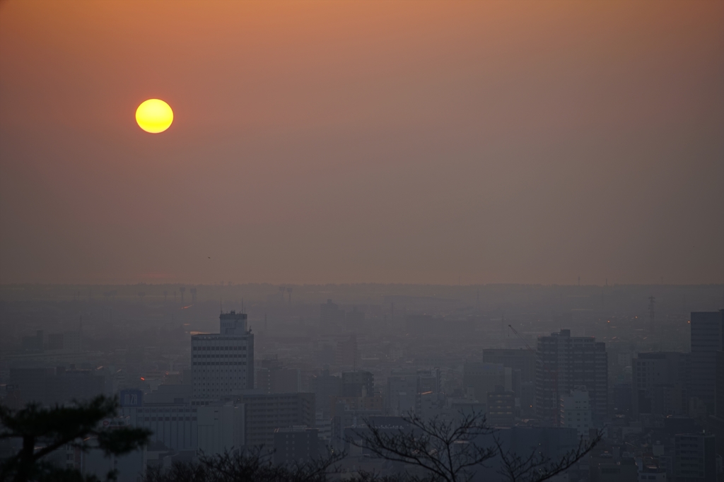 日本海に沈む夕日