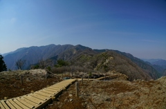 鳥尾山頂より塔ノ岳