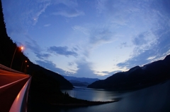 宮ヶ瀬湖・遠景