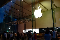 Apple Store 表参道