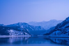 会越国境