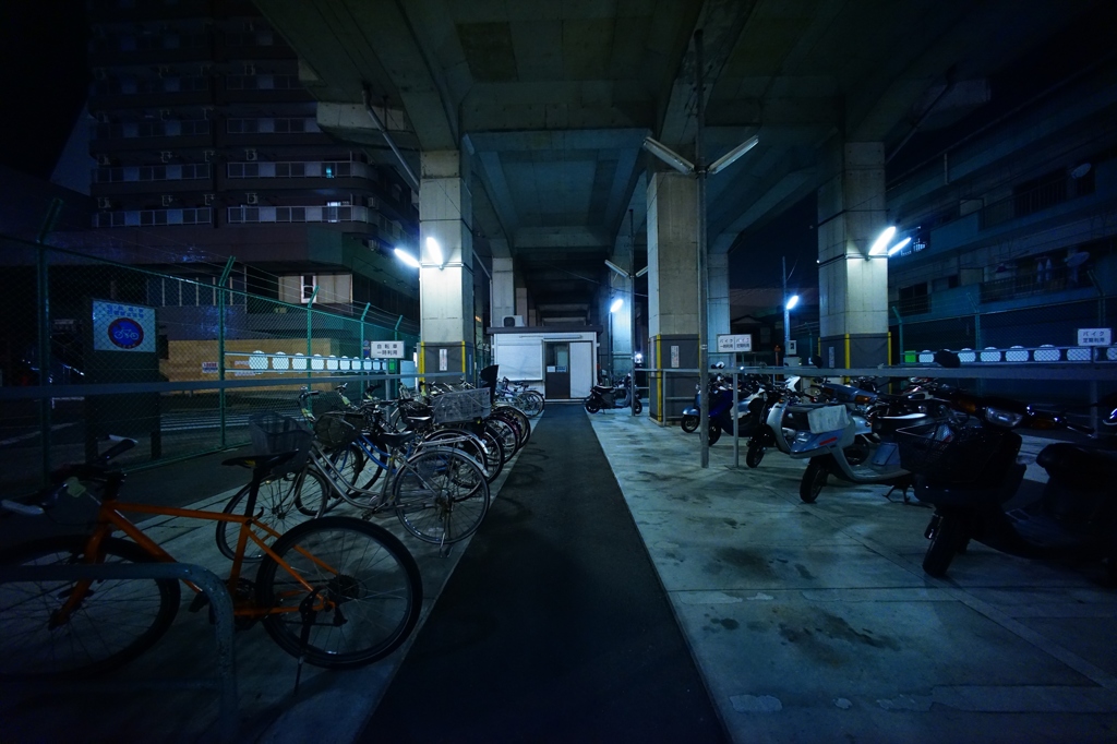 北野駅22時