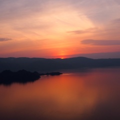 十和田湖の夕日