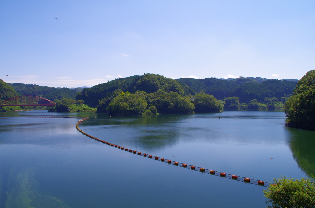 青蓮寺湖
