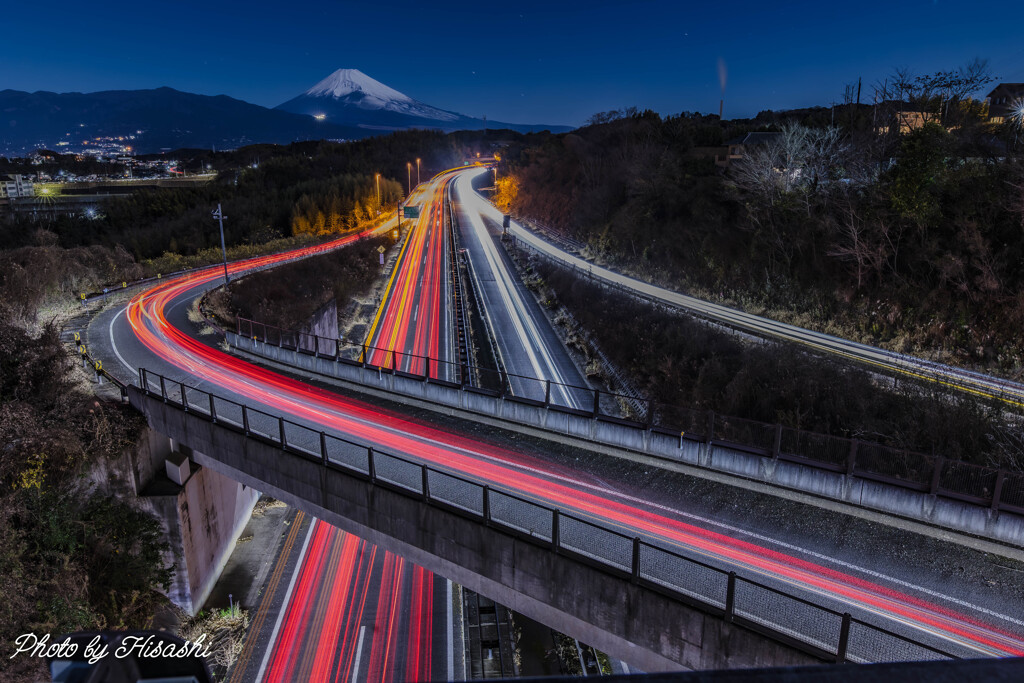 富嶽へと向かう道