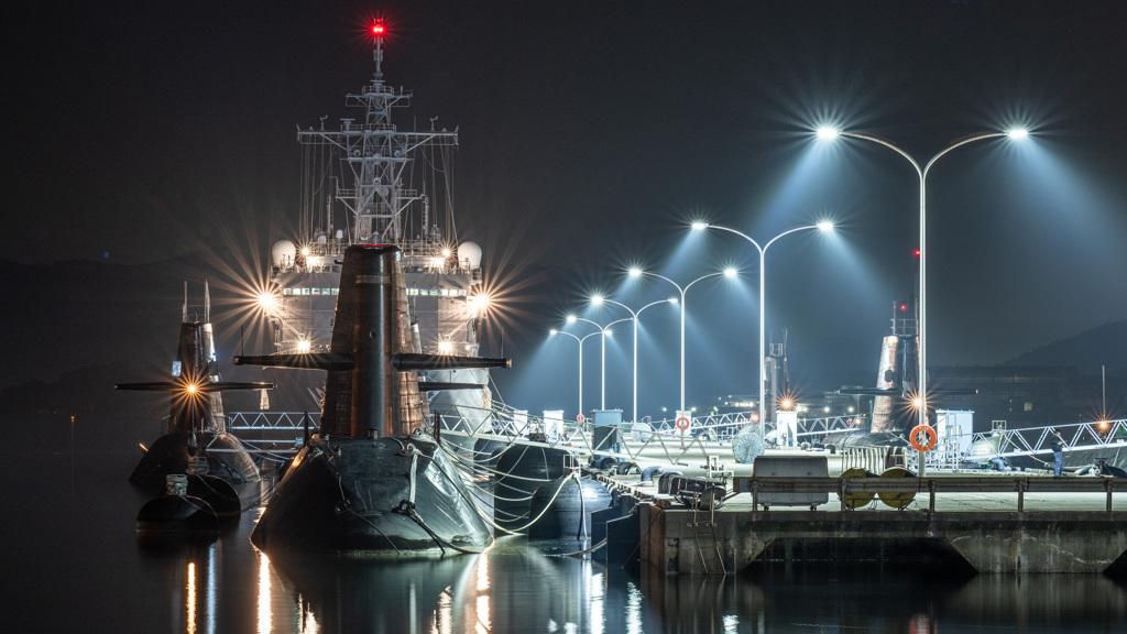 夜の潜水艦