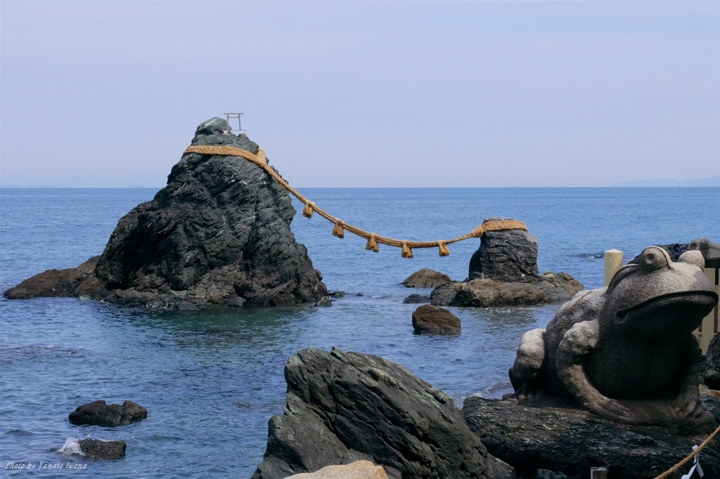 夫婦岩