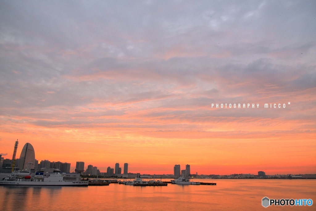 夕焼けしばらく見てない…