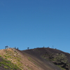 山頂の群像