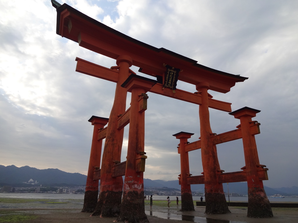 厳島神社