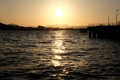 函館港の夕陽