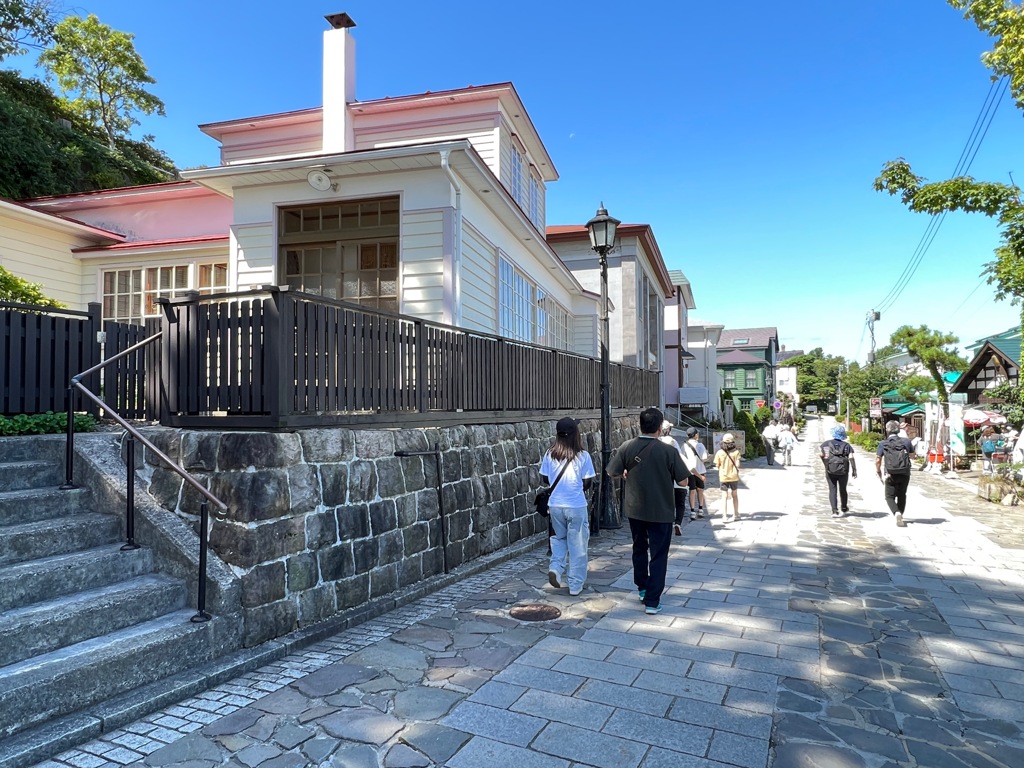 日和館の近く