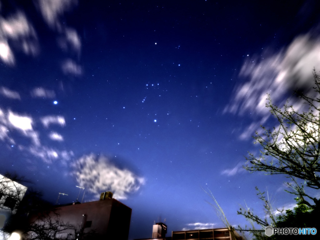 寒いからすぐそこで撮った星空