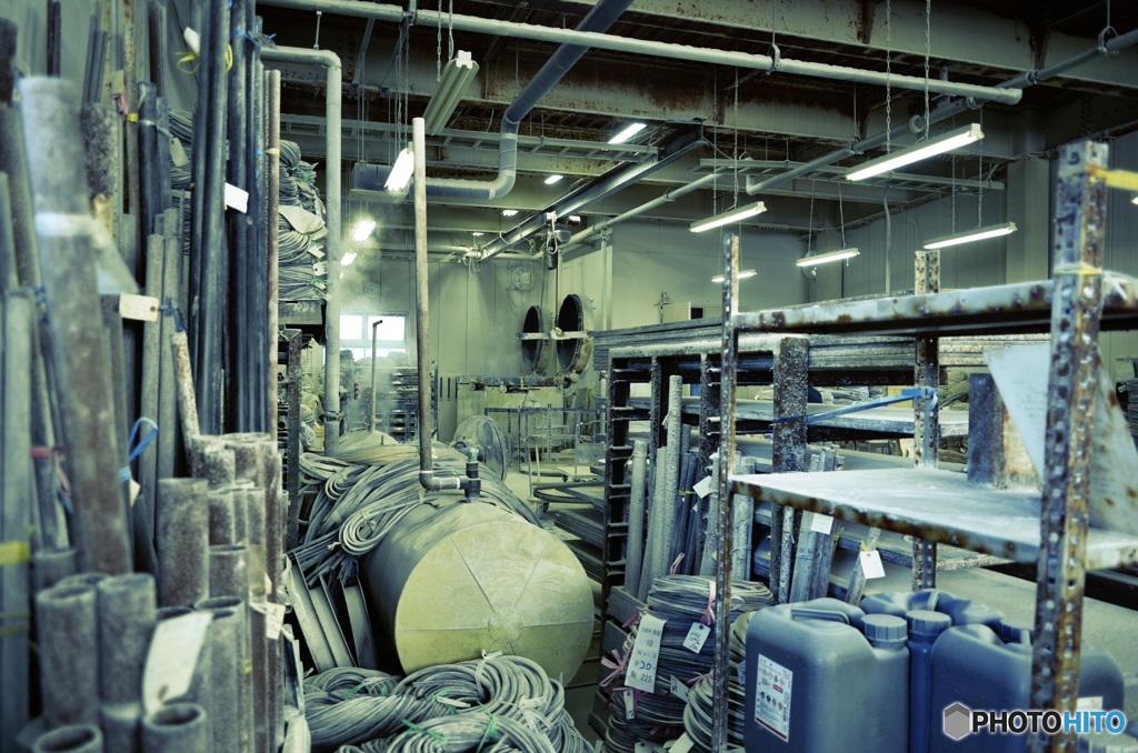 ゴム工場 1