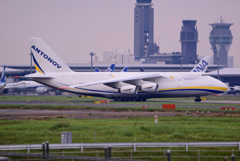 An-124