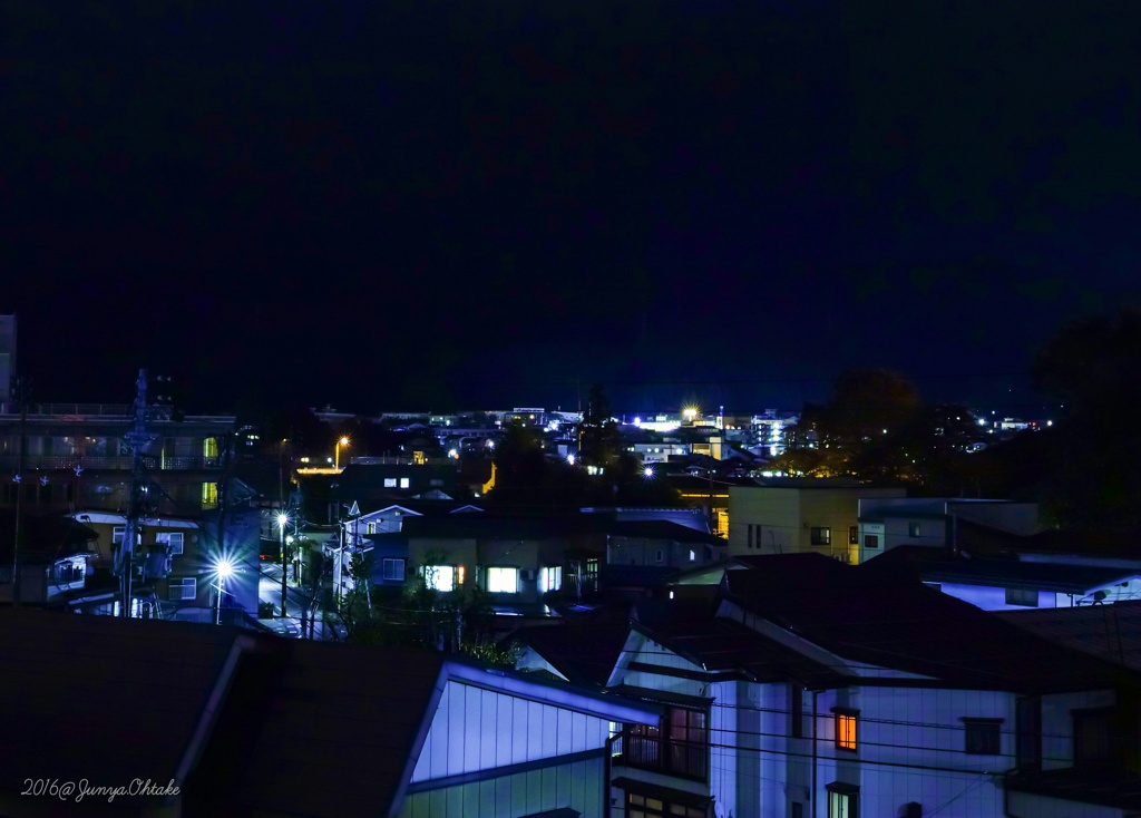 街灯り。
