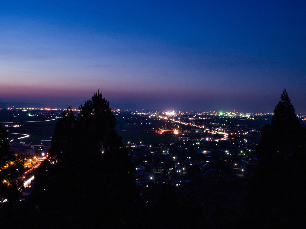 妙見神社からの長岡夜景 By Junya Id 写真共有サイト Photohito