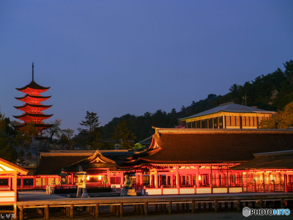 厳島神社-2【蔵出-2014】