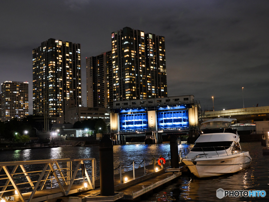 都会の一コマ 天王洲アイル夜景