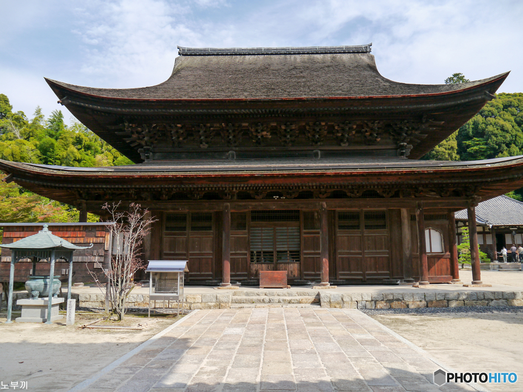 国宝 不動院・金堂-2【蔵出-2011】