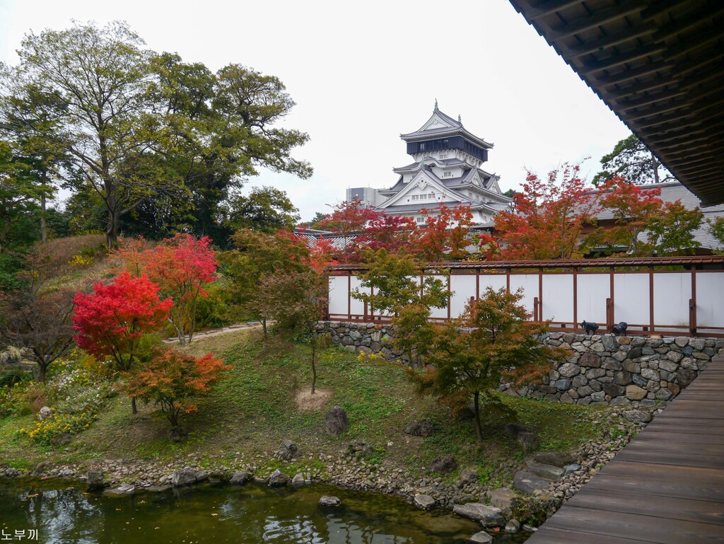 北九州 小倉城庭園から【蔵出-2012】