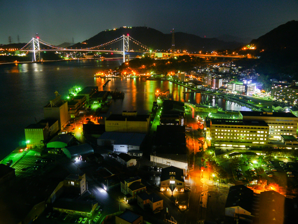 門司港レトロ 展望室から関門海峡大橋【蔵出-2012】