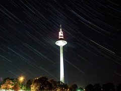 星グルと電波塔