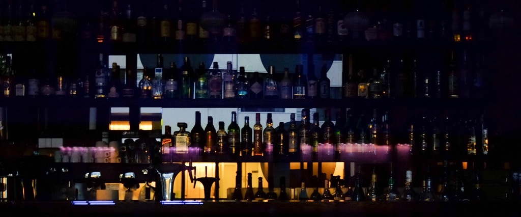 Barの棚