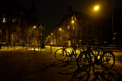 夜の自転車置場