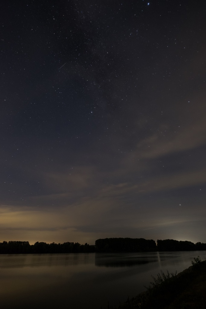 静かな星空