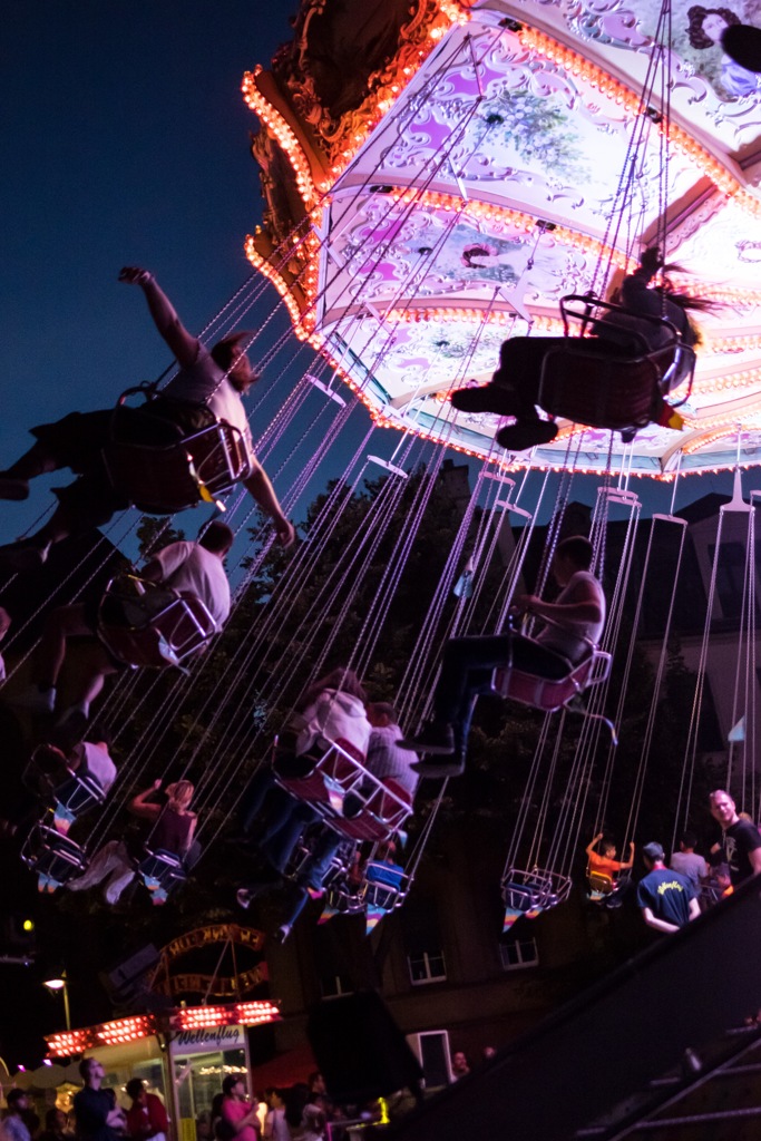 夜の空中ブランコ By Bin Com Id 写真共有サイト Photohito