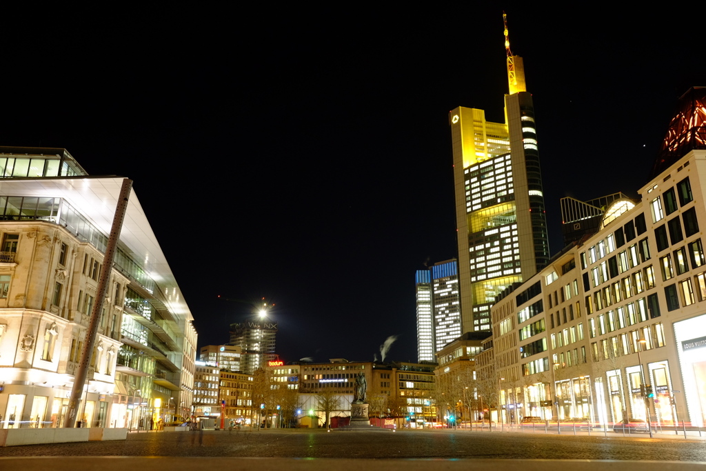 フランクフルト中心街の夜景