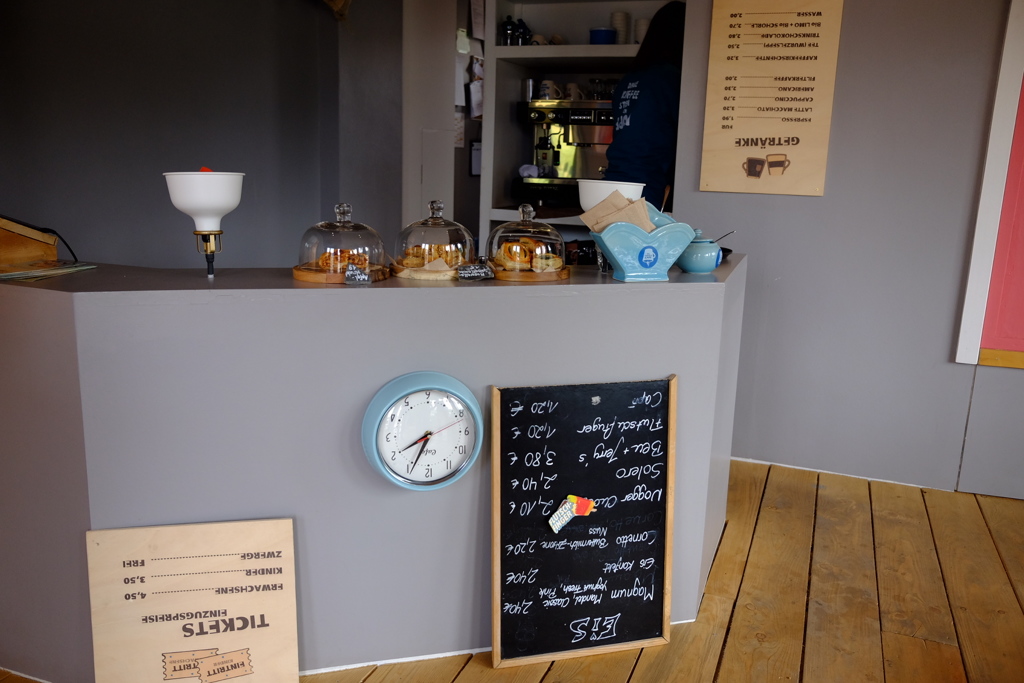 メニューも逆さま