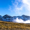 煙るアルプスの雪山