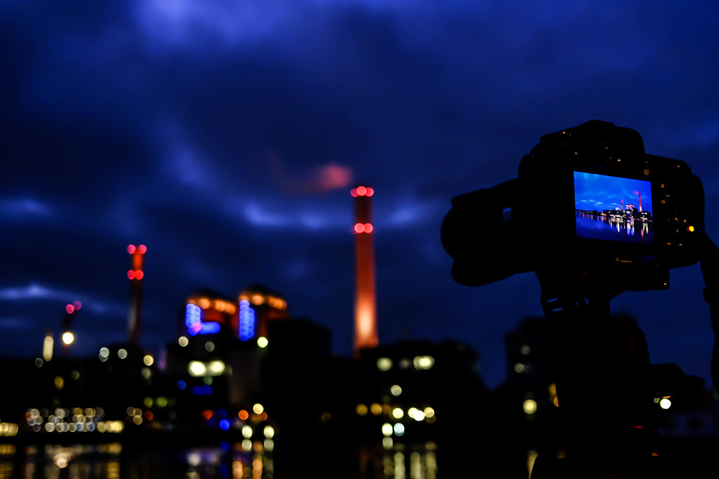 工場夜景撮影中