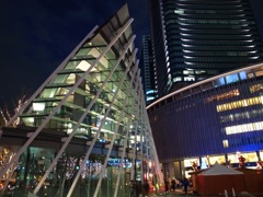 グランフロント大阪の夜②