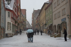 雪の街の相合傘