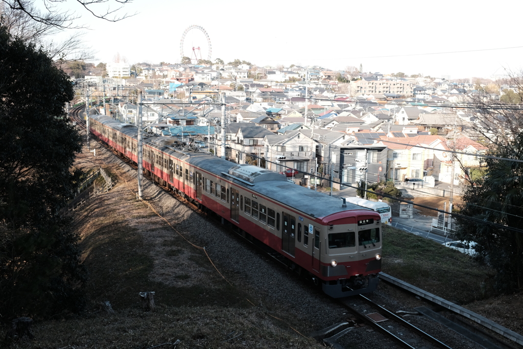 お帰りは赤電で