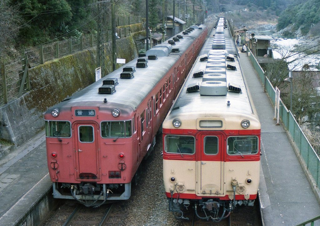 待ち合わせ　(保津峡駅)