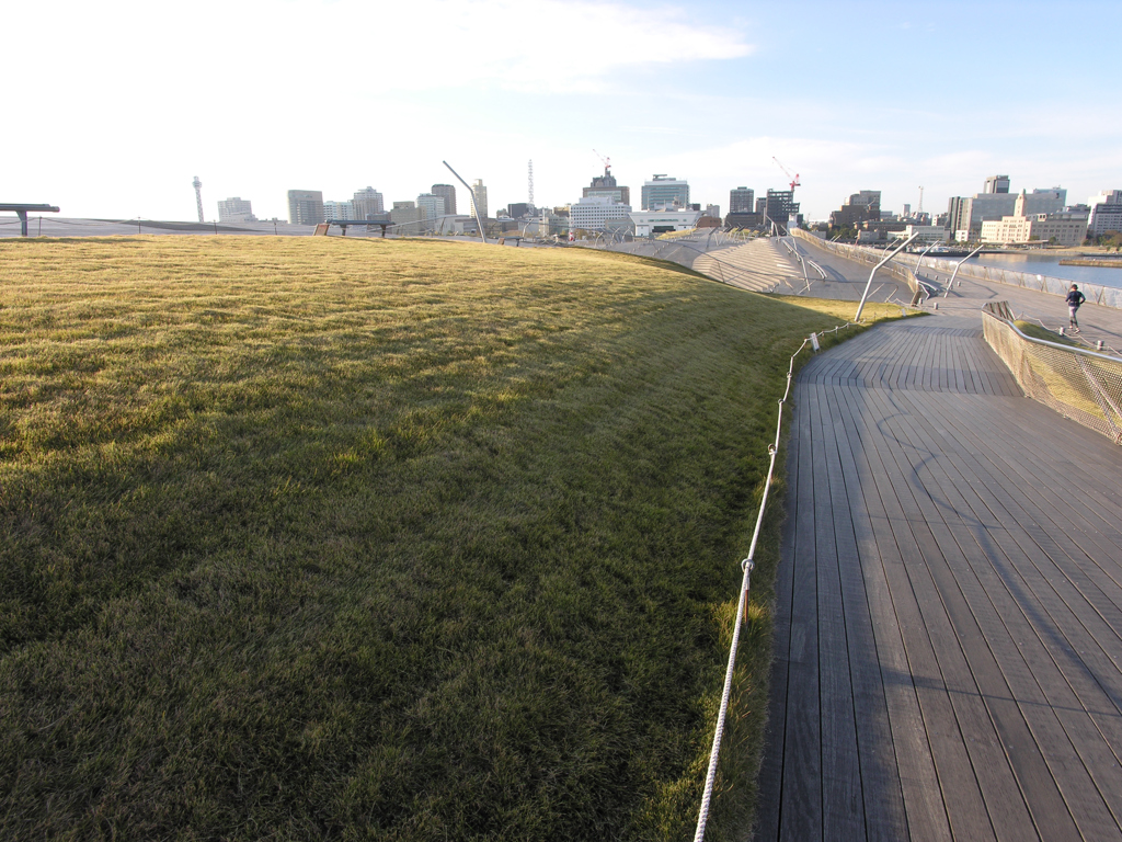 ⑧横浜大さん橋