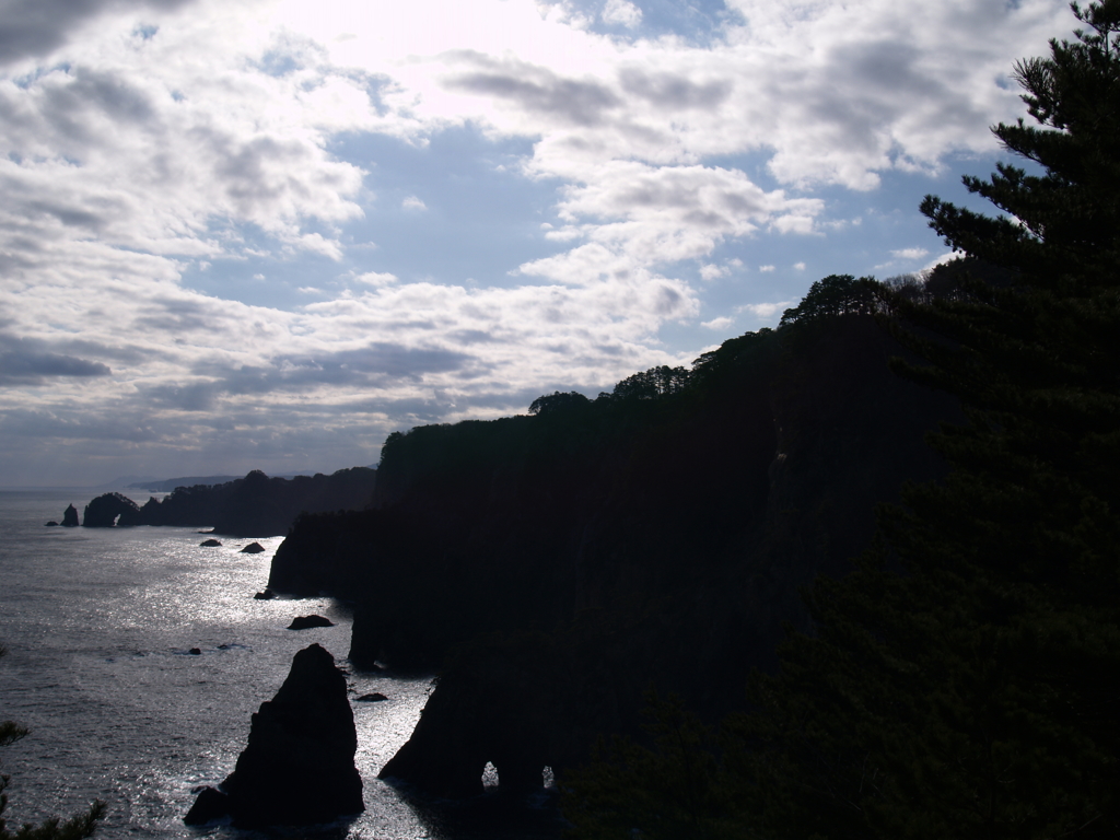 いまだシルエット