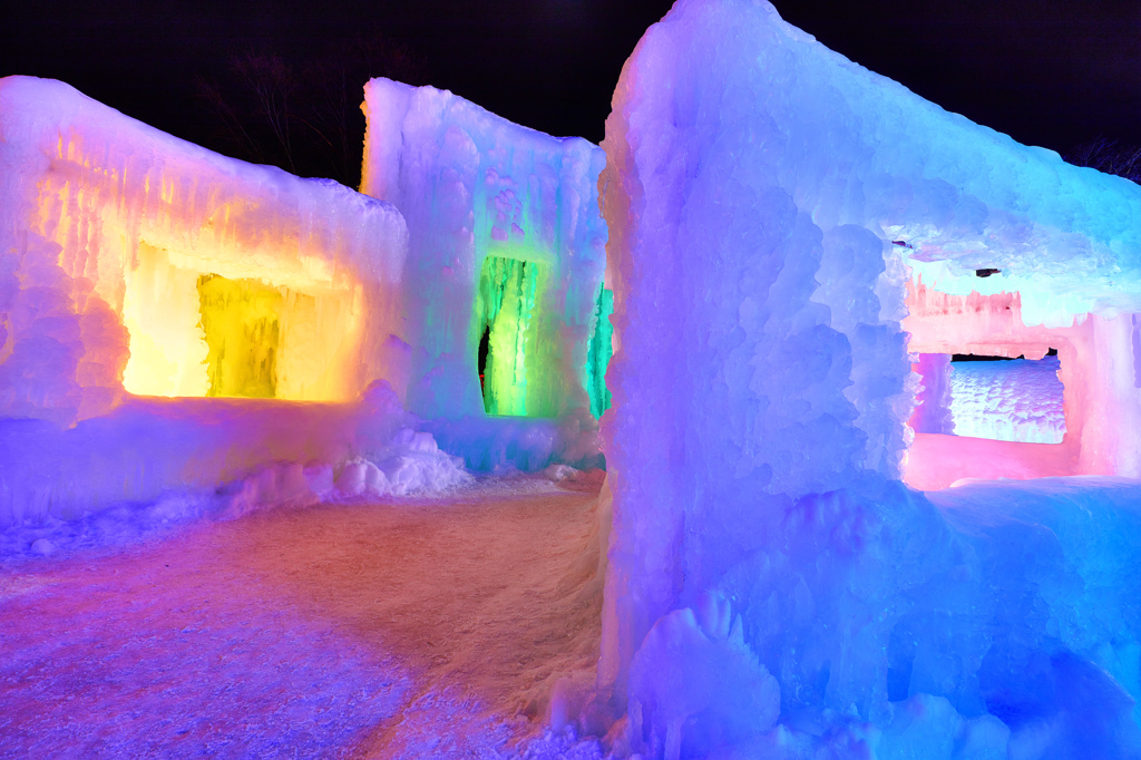 雪まつりの夜
