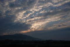 福智山と朝焼け