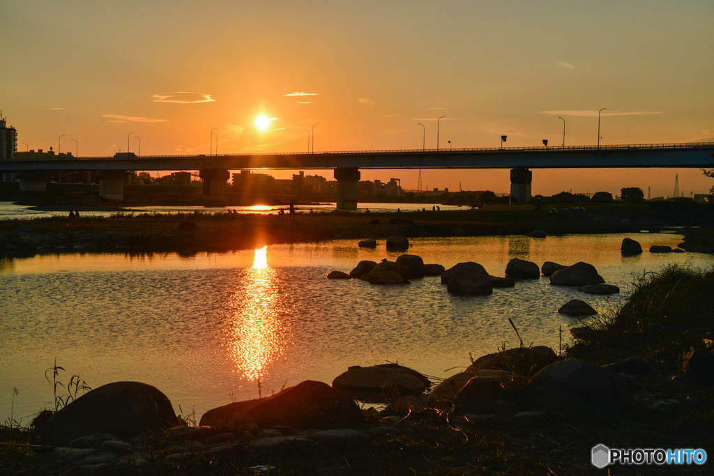 多摩川の夕日